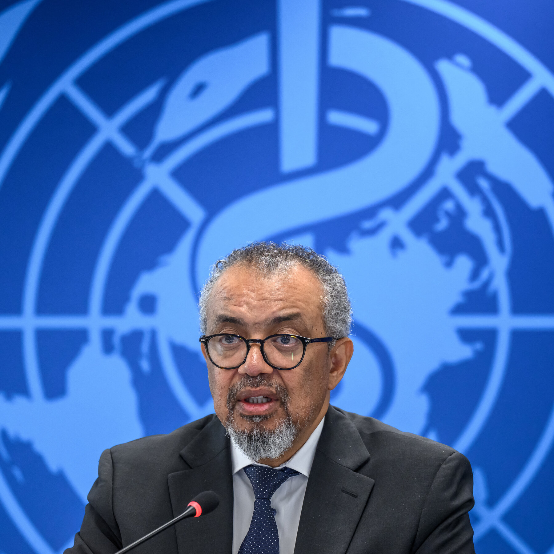 Ebola Outbreak Is Unlikely to Become Global Threat, W.H.O. Says